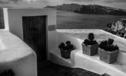 Copy-of-H-3x2-BW-Santorini-Terraces-I