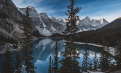 H-3x2-Moraine-Lake-Reflections