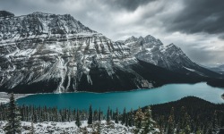 P-2x1-Peyto-Lake-Snow-and-Clouds