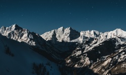 Full-Moon-Bells-pano-crop-78.3_
