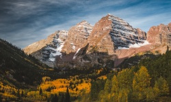 H-3x2-Maroon-Bells-Golden-Sunrise