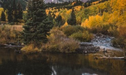 V-3x2-Maroon-Bells-Golden-Reflections