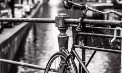 V-3x2-BW-Amsterdam-Bcycle