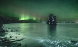 H-3X2-LE0109-Hvitserkur-Aurora-INSTA