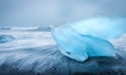 P-2x1-Diamond-Beach-The-Blue-Snail