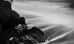 V-3x2-BW-Reynisfjara1