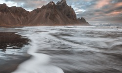 V-3x2-Vestrahorn-Tide-Shapes