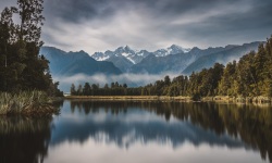 Lake-Matherson-misty-sunrise-60.0