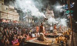 H-3x2-Varanasi-Ganga-Arti-Smoke