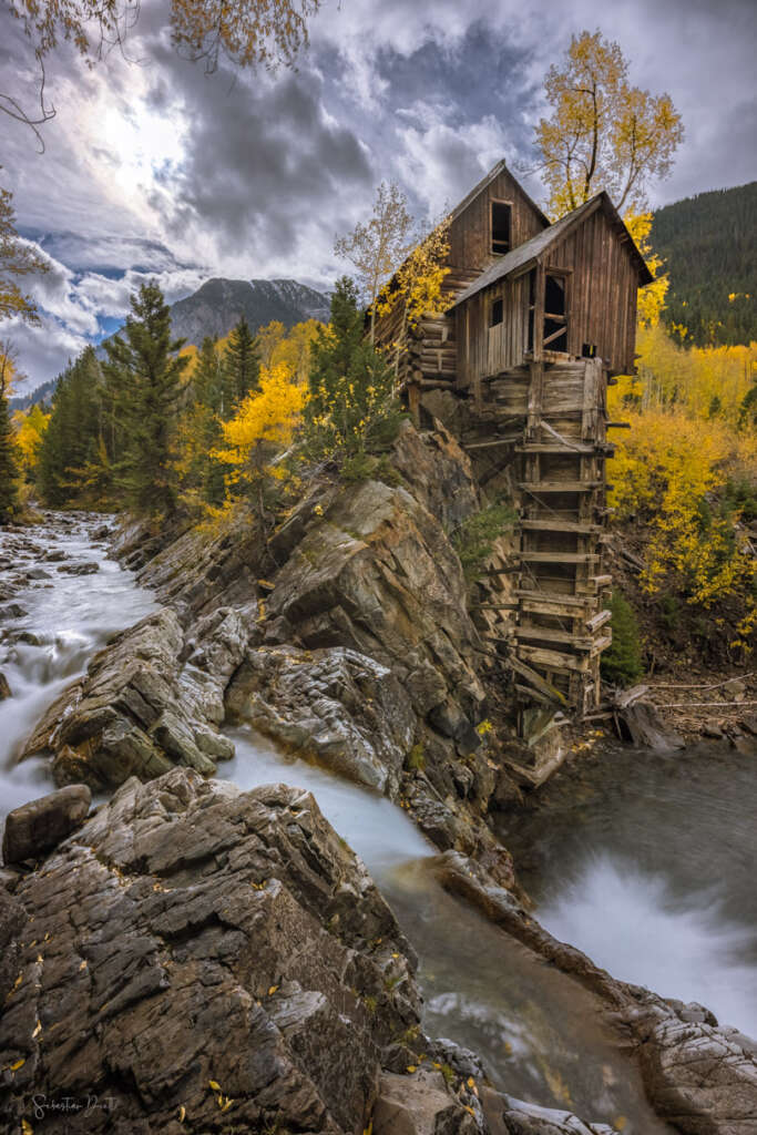 LE0032 - Crystal Mill Autumn