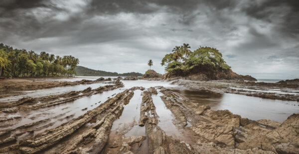 Dominical Volcanic Beach